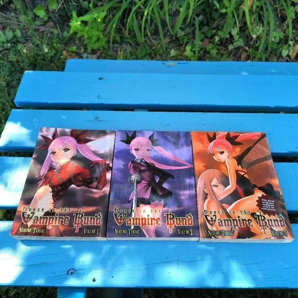 Dance in the Vampire Bund manga visual novels 1-3 like new anime girl nerd colle